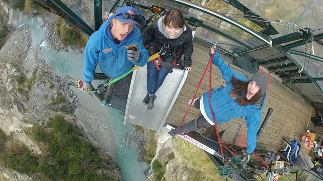 1030 Swing 02.00_02_03_32.Still004 copy